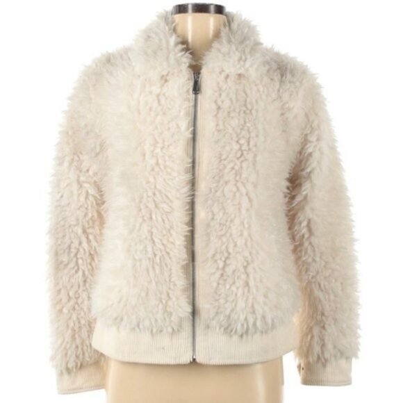 BCBGeneration Zip Front Faux Fur Jacket in Cream - Picture 3 of 9